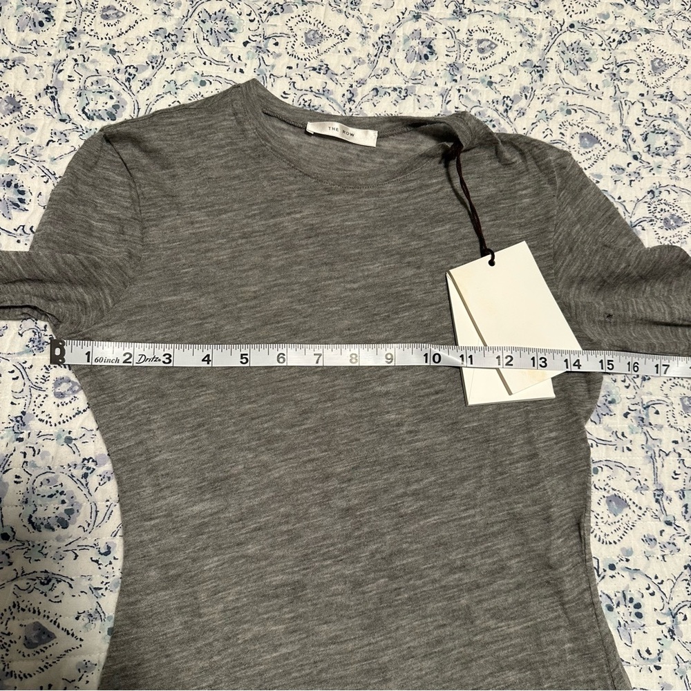 The Row Iverness Top in Cashmere in Grey Melange Women’s XS 🩶 - Picture 12 of 16